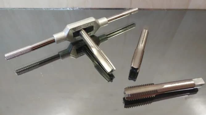 Jakie wiertło pod M6? Odkryj, jak uniknąć błędów w gwintowaniu