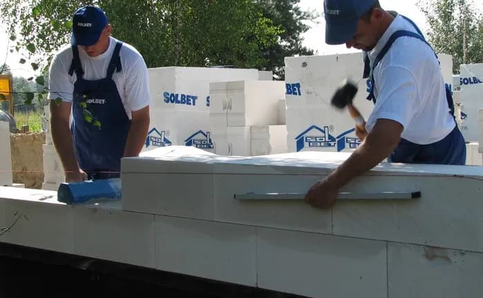 Suporex klej czy zaprawa – co wybrać dla lepszej izolacji?