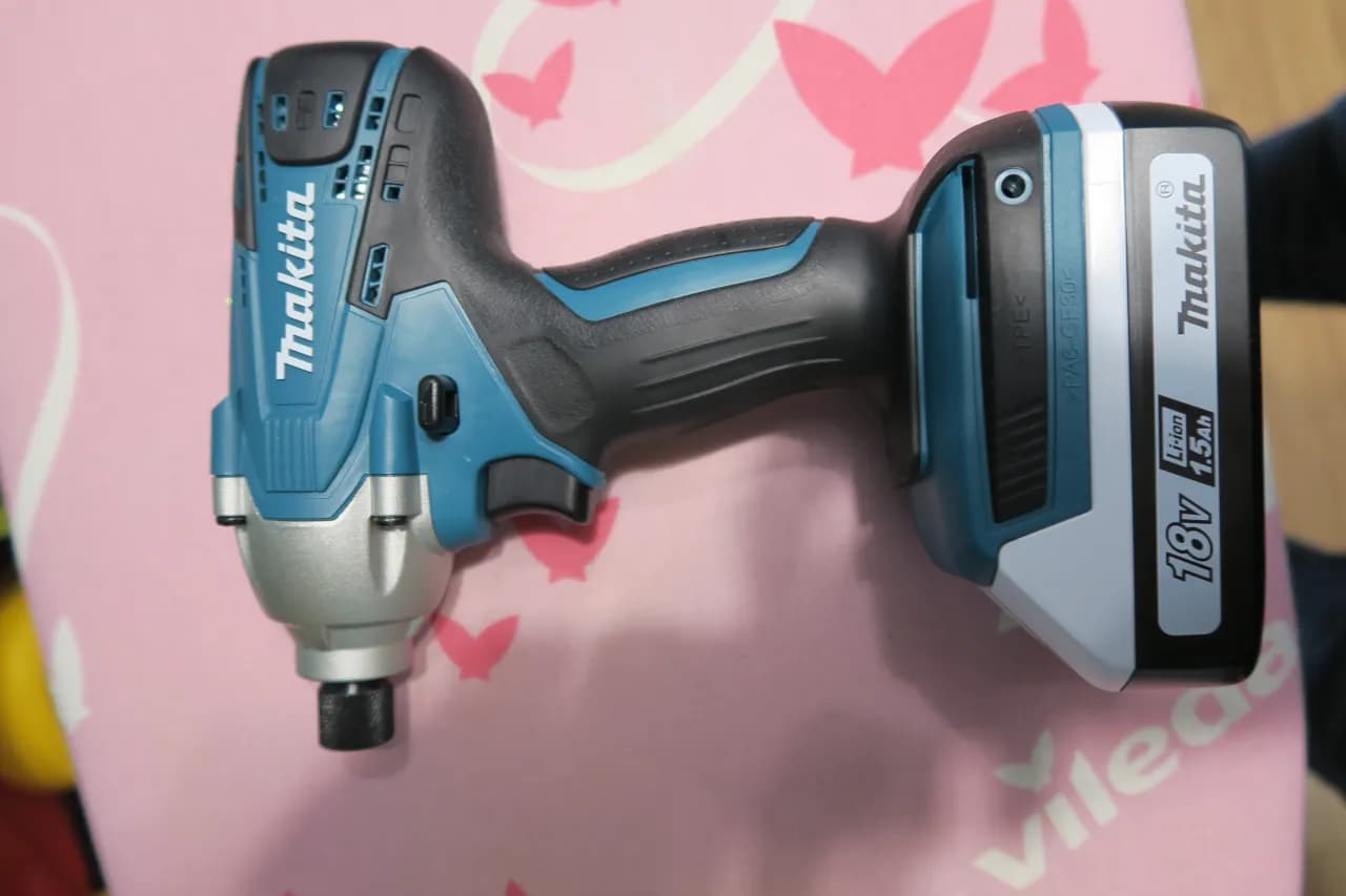 Jak rozpoznać podróbkę Makita i uniknąć fałszywych narzędzi